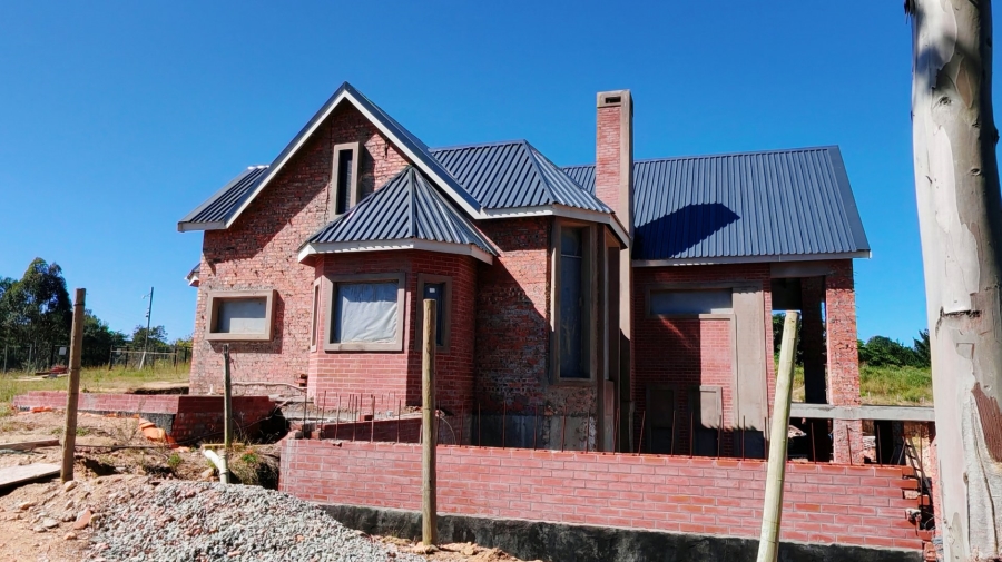 4 Bedroom Property for Sale in Grootbrakhoogte Western Cape